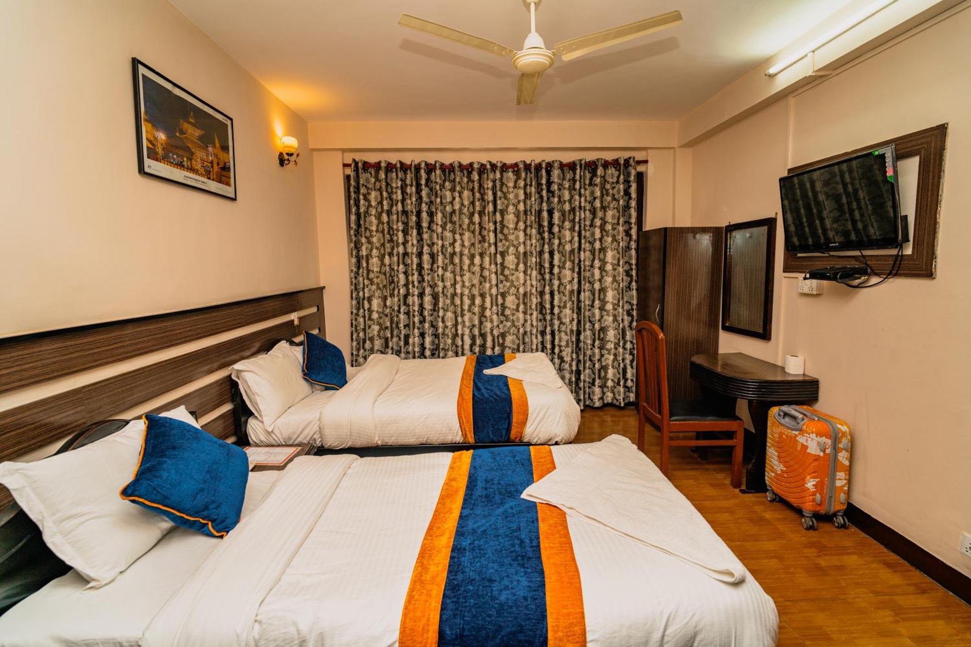 Karma Travellers Home Kathmandu Bagian luar foto