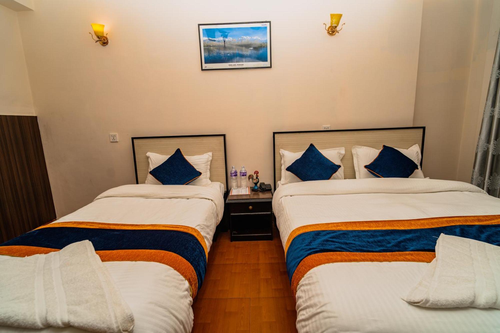 Karma Travellers Home Kathmandu Bagian luar foto